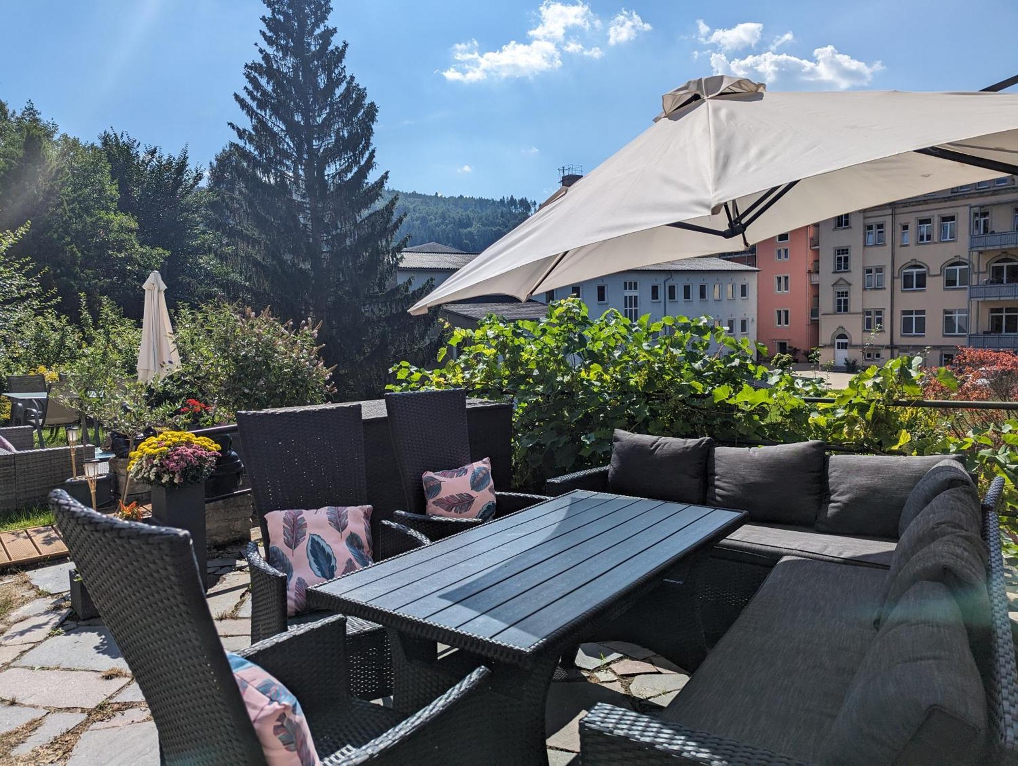 Zi2 - Urlaubsmagie - Whirlpool, Sauna Und Garten Apartamento Sebnitz Exterior foto