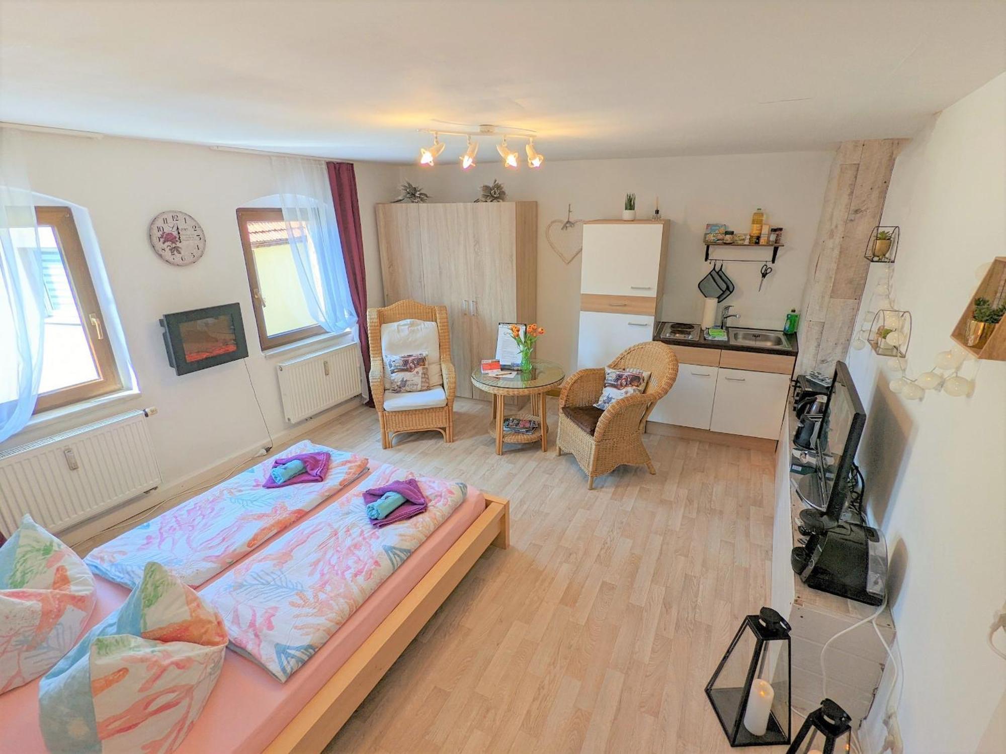 Zi2 - Urlaubsmagie - Whirlpool, Sauna Und Garten Apartamento Sebnitz Exterior foto